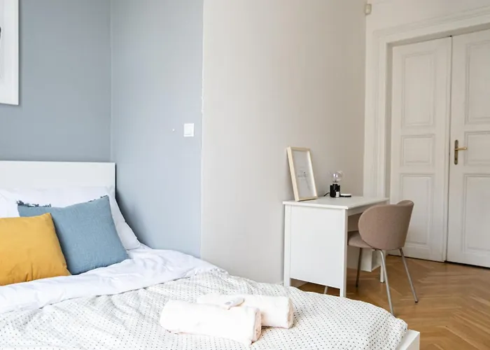 公寓 Rentero Spacious Near Castle *