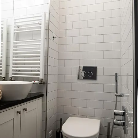Apartman Rentero Spacious Near Castle Prága